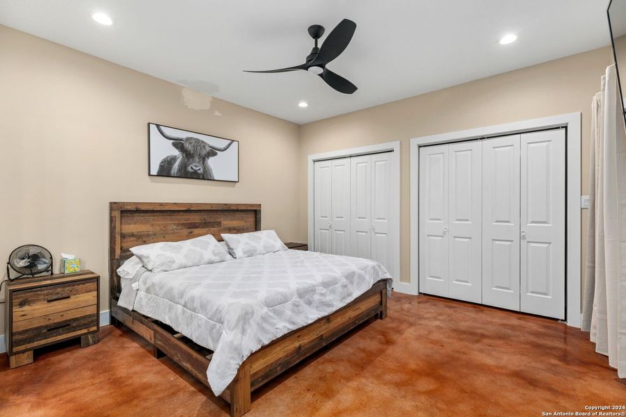 Furnished interior view inside a new home in , Concan (Image 33). Furnished interior view inside a new home in , Concan (Image 33).