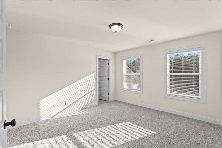 Spacious, unfurnished interior of a new home in Red Oak Ridge, Loganville (Image 23).