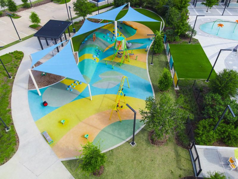 Community amenities in , Cypress (Image 31).