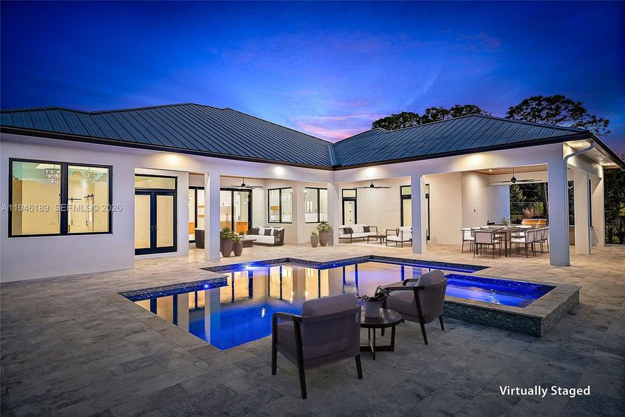 Exterior details and patio area of a home in , Palm Beach Gardens (Image 2). Exterior details and patio area of a home in , Palm Beach Gardens (Image 2).