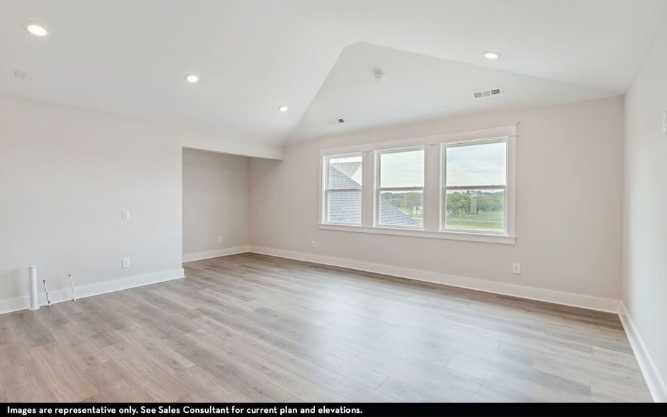 Spacious, unfurnished interior of a new home in Aden Woods, Nashville (Image 30).