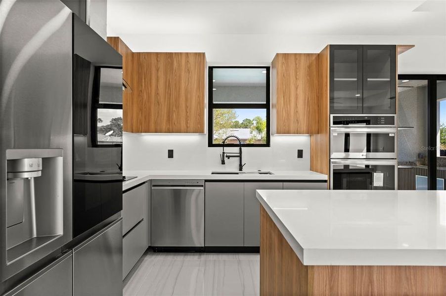 Furnished interior view inside a new home in , Cape Coral (Image 9).