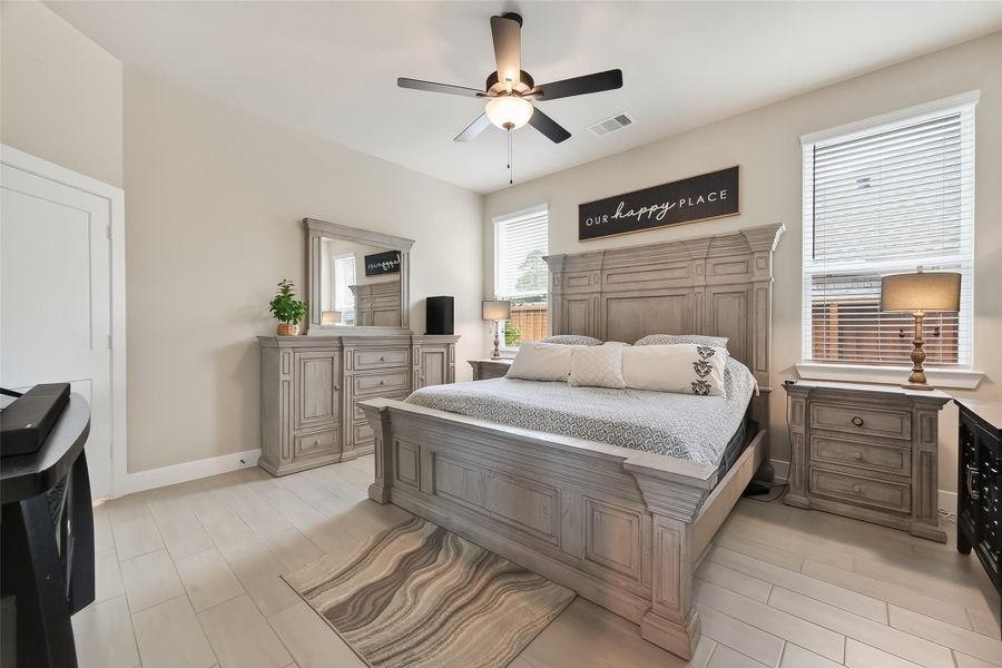 Primary bedroom ensuite