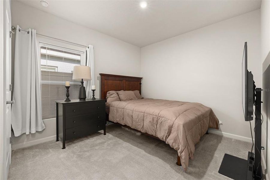 Furnished interior view inside a new home in , Sumterville (Image 8).
