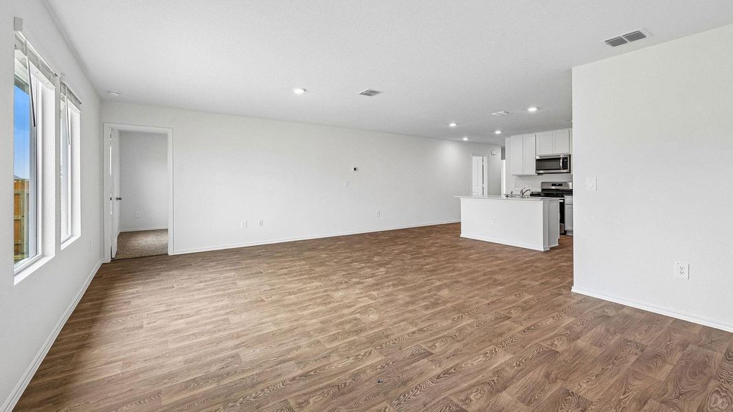 Spacious, unfurnished interior of a new home in Talavera, Kyle (Image 32). Spacious, unfurnished interior of a new home in Talavera, Kyle (Image 32).