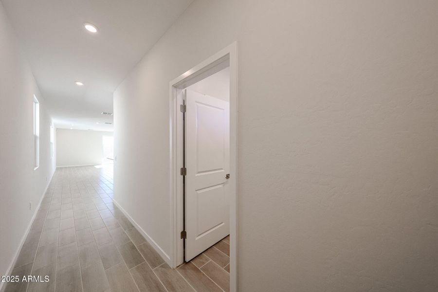 32_New-Move-in-Ready-Home_Teravalis_Buck 32_New-Move-in-Ready-Home_Teravalis_Buck