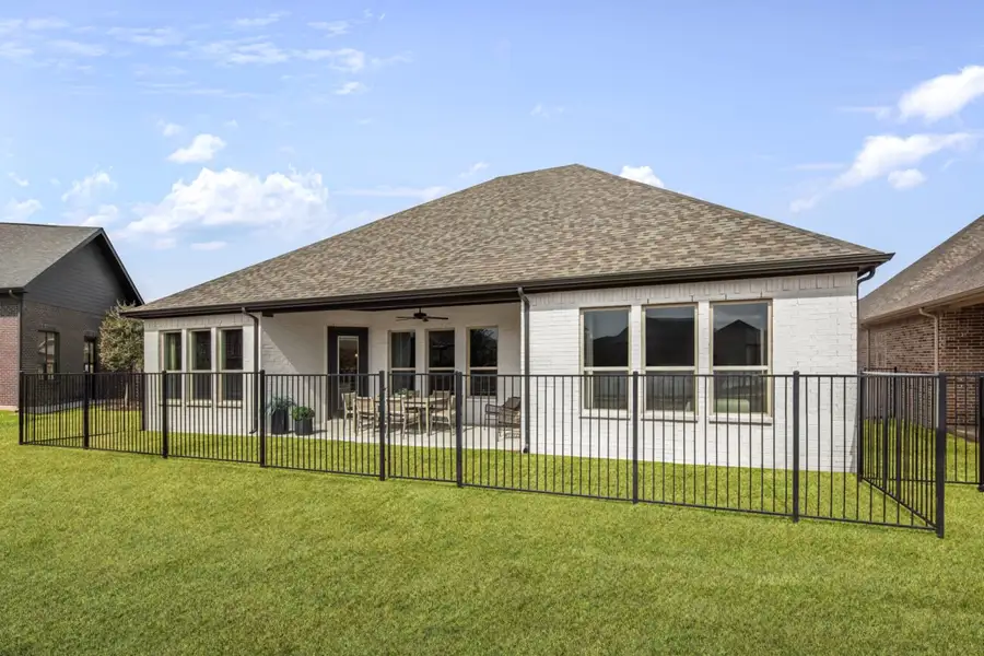 Representative exterior details of a home built from the Arabella by Ladera Texas in Ladera at Tavolo Park, Fort Worth (Image 3). Representative exterior details of a home built from the Arabella by Ladera Texas in Ladera at Tavolo Park, Fort Worth (Image 3).