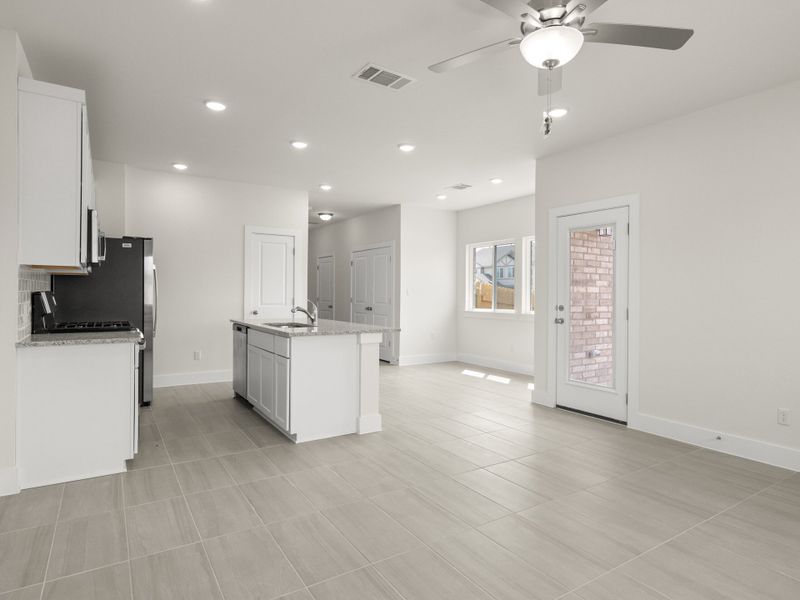 Image 46 of a home in Saddle Creek Twinhomes.