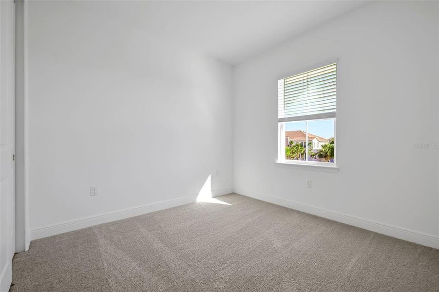 Spacious, unfurnished interior of a new home in , St. Cloud (Image 30).