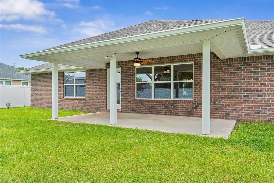 Exterior details and patio area of a home in Palm Coast, Palm Coast (Image 22).
