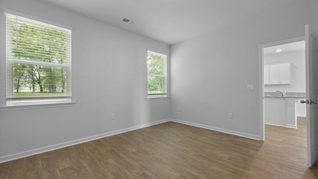 Spacious, unfurnished interior of a new home in North Shore, Summerton (Image 32).