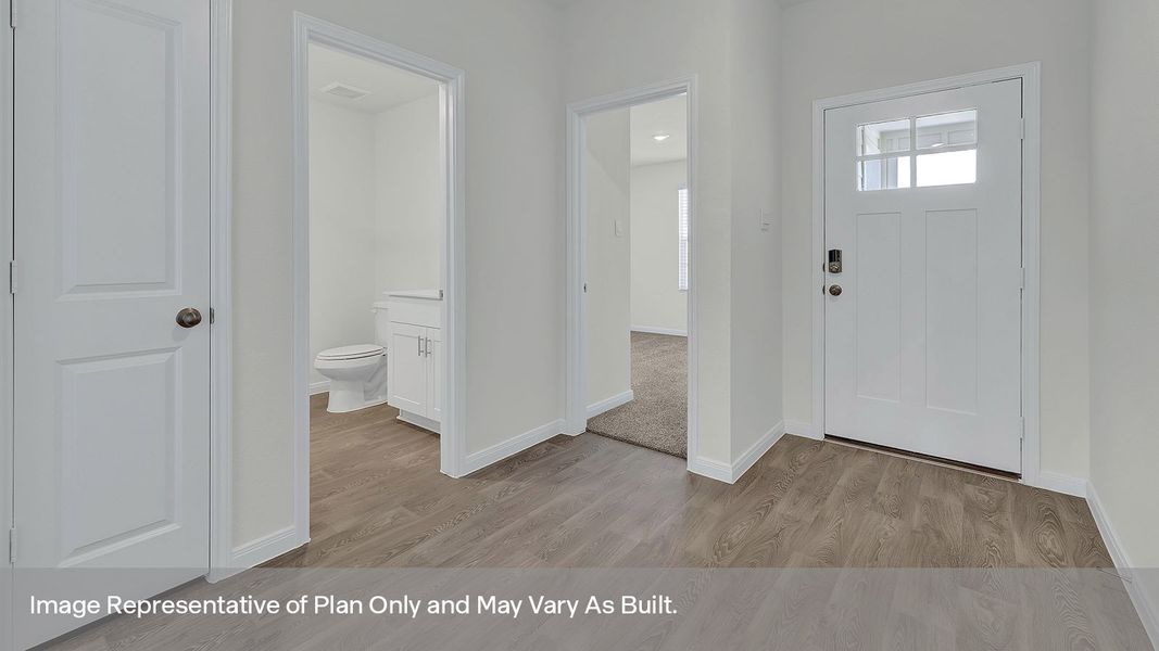 Representative unfurnished interior of a home built from the The Harris by D.R. Horton in Paramount, Kyle (Image 16).