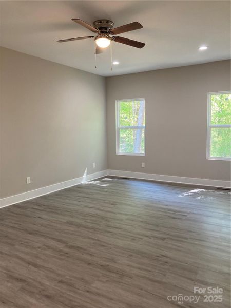 Spacious, unfurnished interior of a new home in , Gastonia (Image 8).
