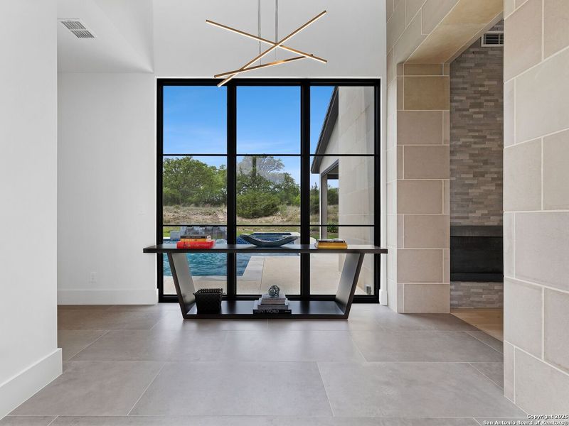 Furnished interior view inside a new home in , Boerne (Image 37).