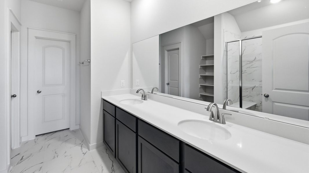 Furnished interior view inside a new home in Morningside, Farmersville (Image 34).