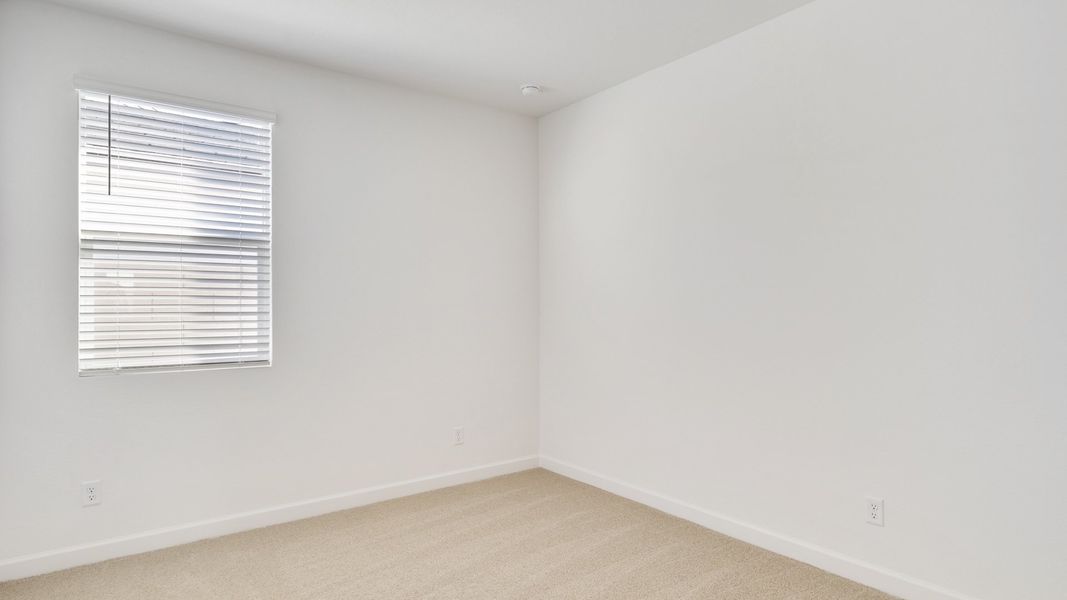 Representative unfurnished interior of a home built from the Cobalt by D.R. Horton in Zanjero Pass, Glendale (Image 22).