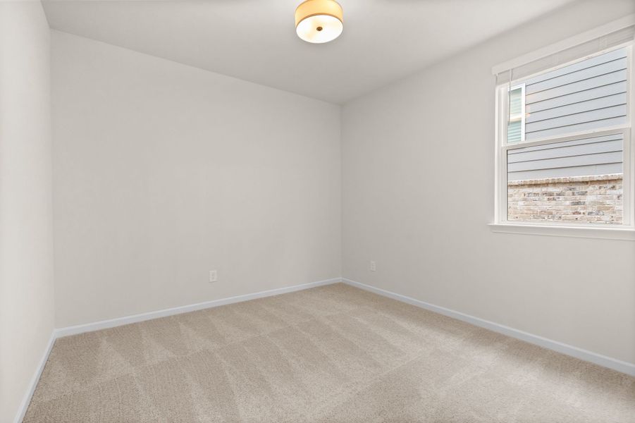 Representative unfurnished interior of a home built from the The Glenwood D by Davidson Homes LLC in Kelly Preserve, Loganville (Image 30).