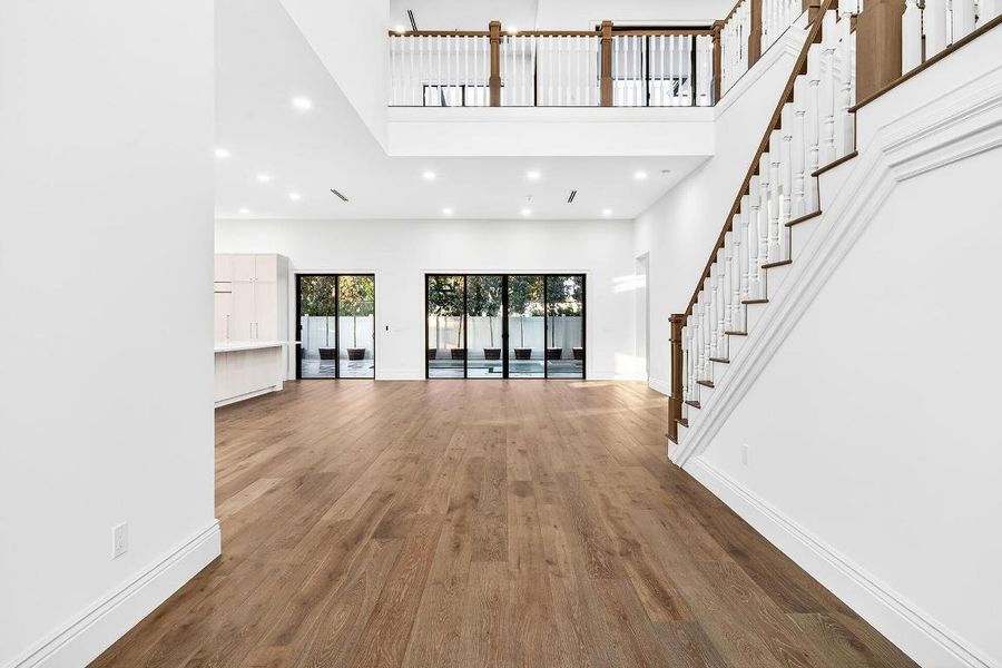 109-ARLINGTON-PL-33405-001