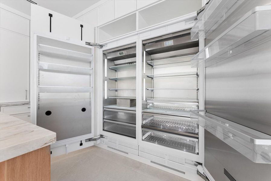 Spacious, unfurnished interior of a new home in , Boca Raton (Image 75). Spacious, unfurnished interior of a new home in , Boca Raton (Image 75).