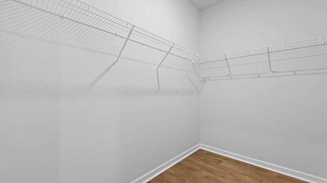 Image 28 of a home in North Shore.