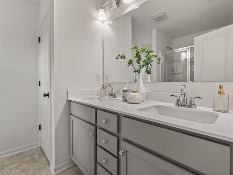 Representative furnished interior of a home built from the Haven TH by True Homes in Village Heights TH, Greensboro (Image 18).