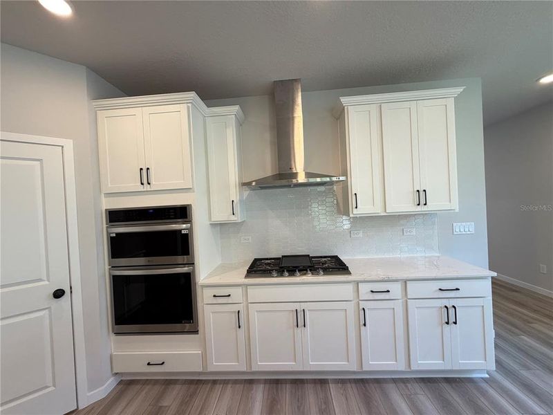 Furnished interior view inside a new home in Reserve East, Flagler Beach (Image 10).