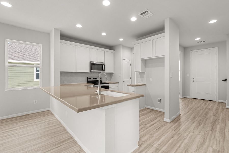 New Home in Taylor, TX.  - Slide 9