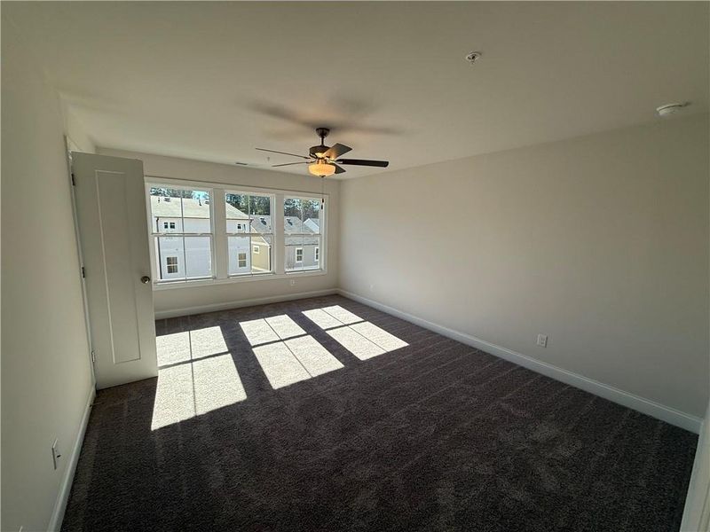 Spacious, unfurnished interior of a new home in , Marietta (Image 25).