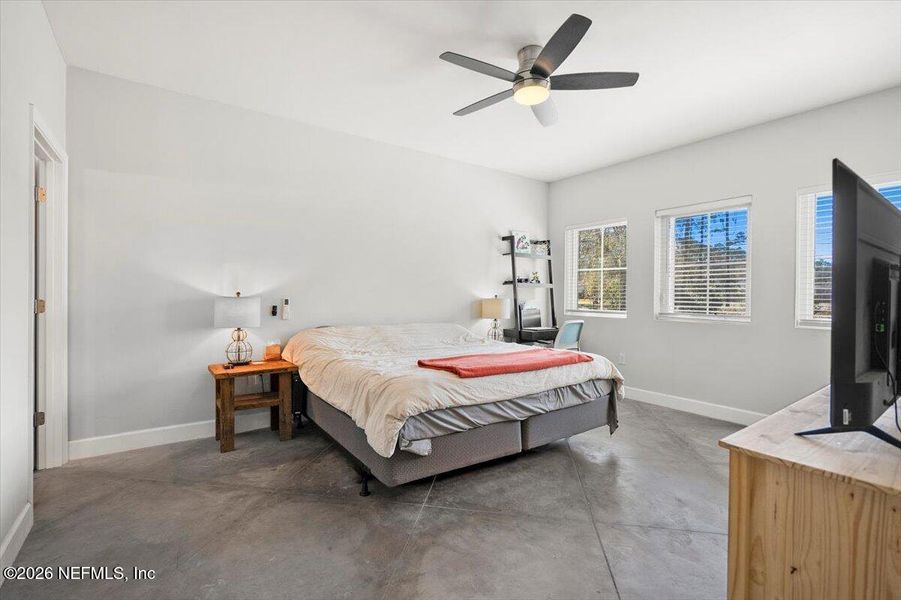 Furnished interior view inside a new home in , Jacksonville (Image 16).
