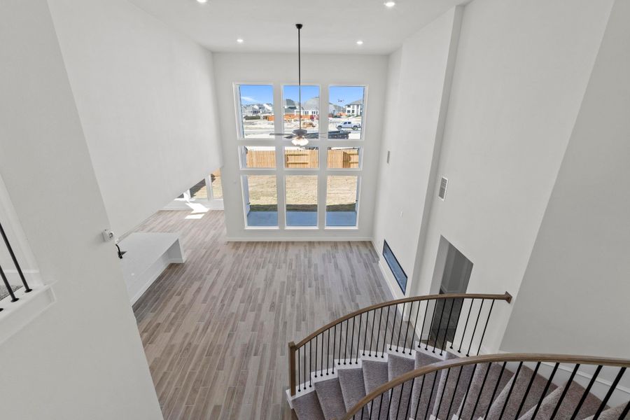 Spacious, unfurnished interior of a new home in Lariat, Liberty Hill (Image 23).