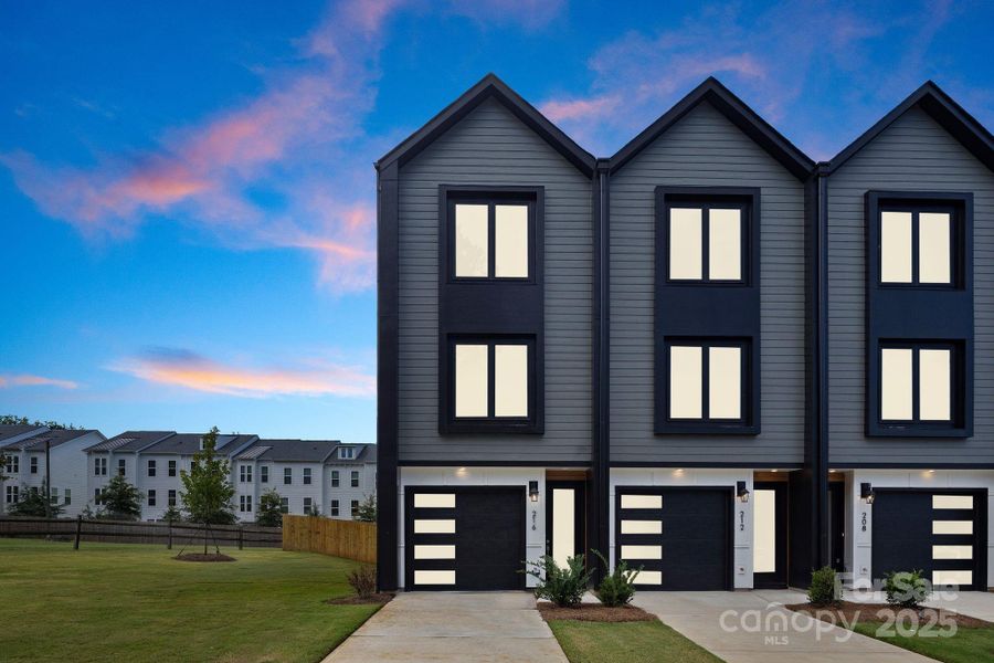 Image 16 of a home in .