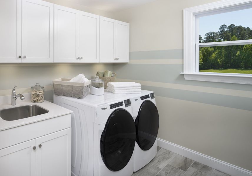 Lassen model home laundry