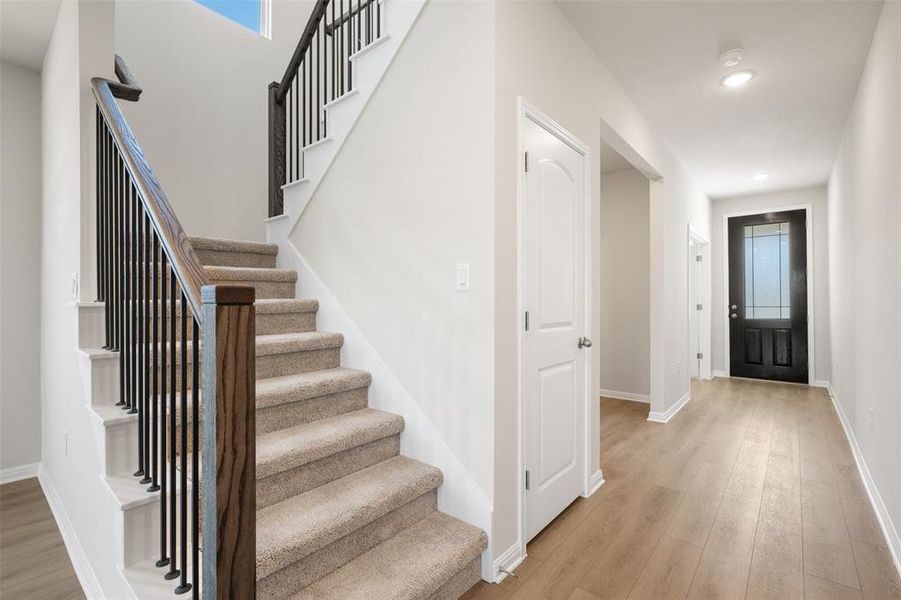 Spacious, unfurnished interior of a new home in The Colony, Bastrop (Image 17). Spacious, unfurnished interior of a new home in The Colony, Bastrop (Image 17).