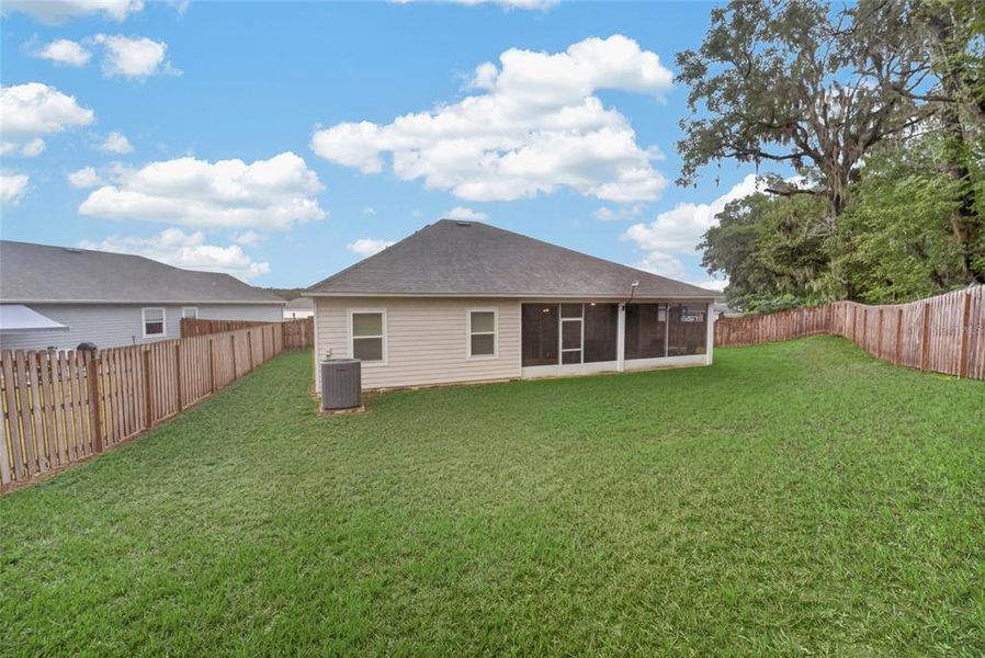 Exterior details and patio area of a home in , Alachua (Image 21).