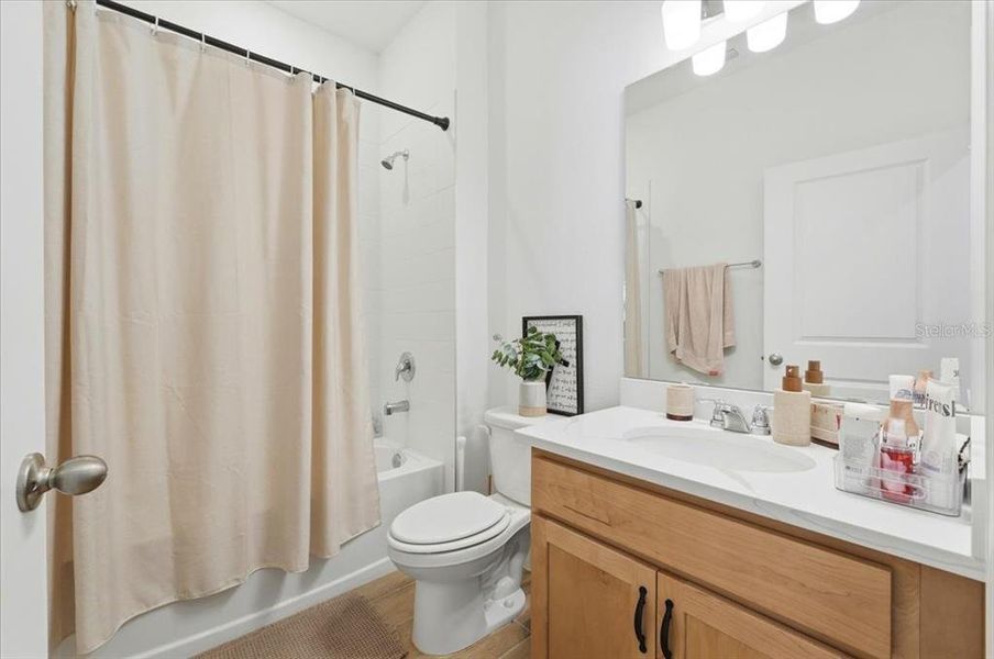 Furnished interior view inside a new home in Hills of Minneola, Minneola (Image 53).
