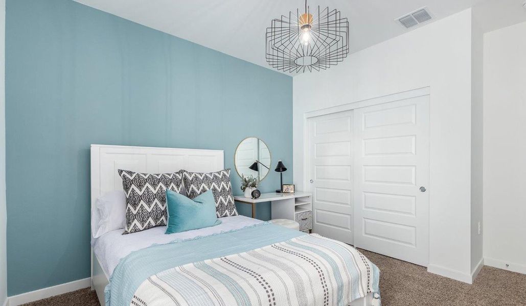 Furnished interior view inside a new home in Hanson Ridge, Vail (Image 27).
