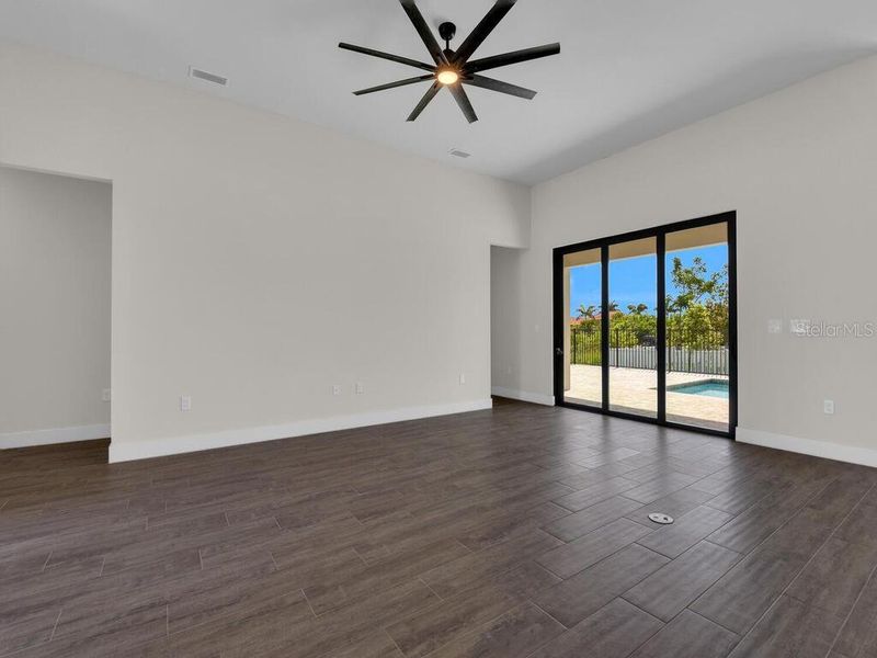 Spacious, unfurnished interior of a new home in , Port Charlotte (Image 26). Spacious, unfurnished interior of a new home in , Port Charlotte (Image 26).