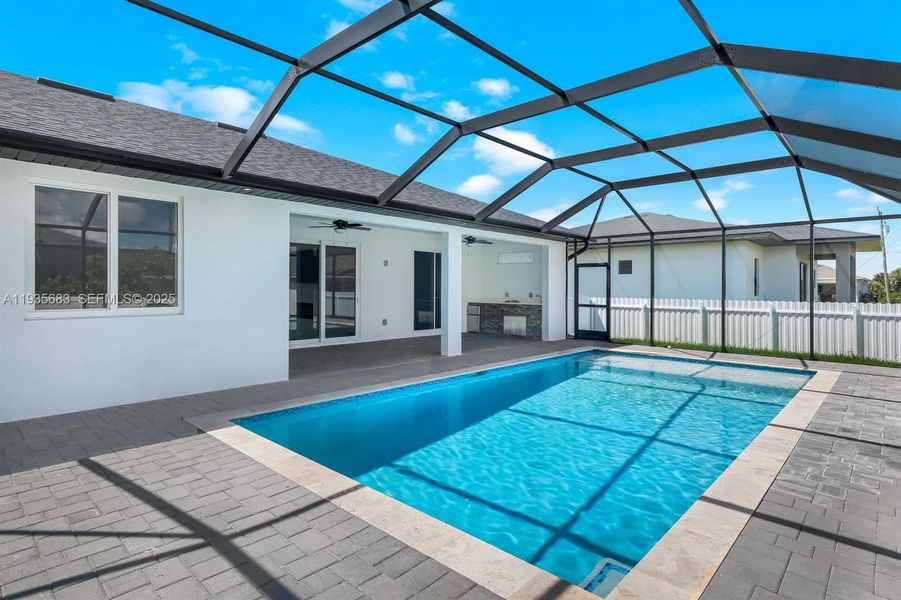 Exterior details and patio area of a home in , Cape Coral (Image 21).