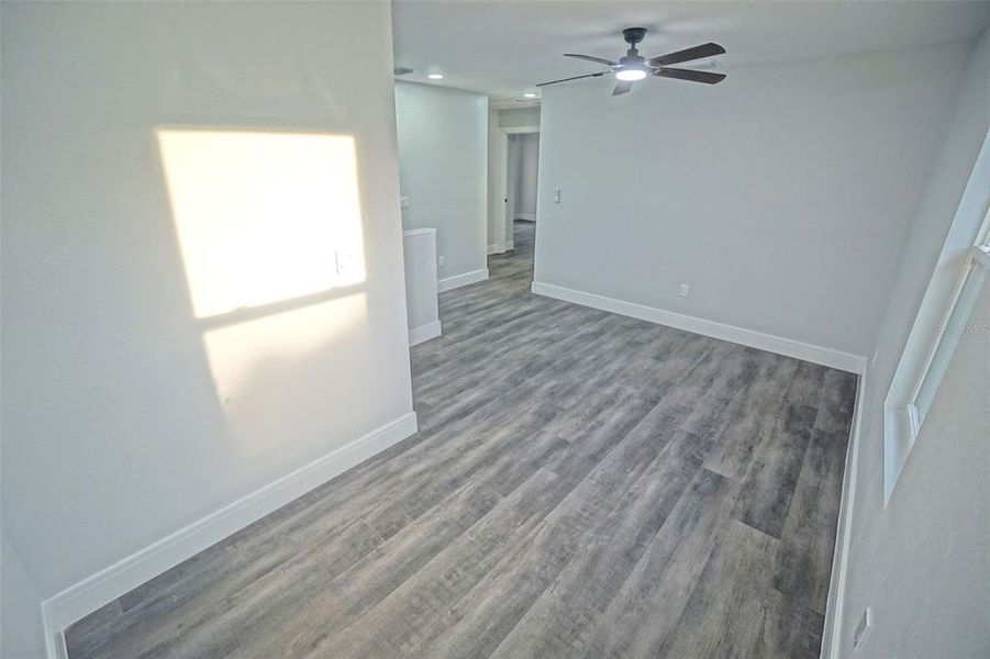 Spacious, unfurnished interior of a new home in , Lakeland (Image 30).