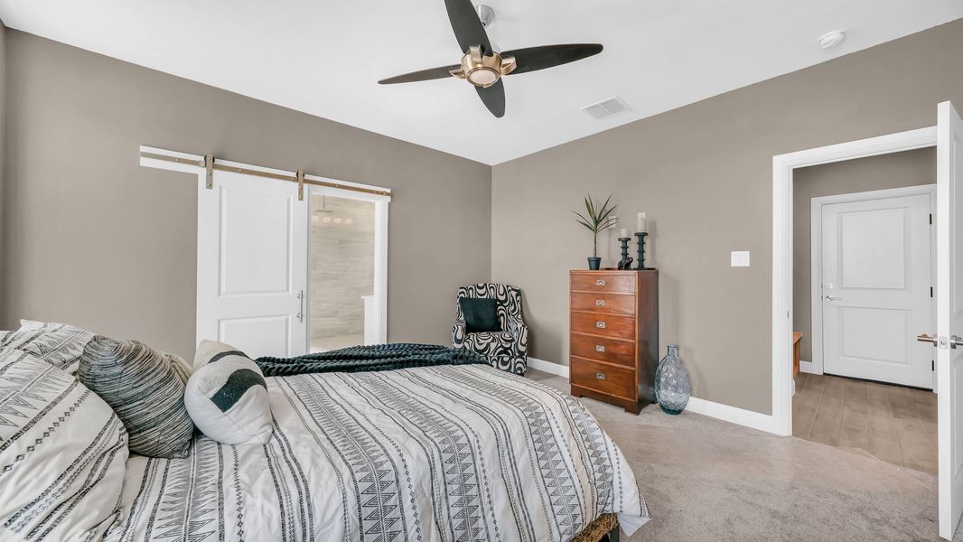 Representative furnished interior of a home built from the Clementine by Zeal Home Builders in Saddle Crest Estates, Weatherford (Image 52).