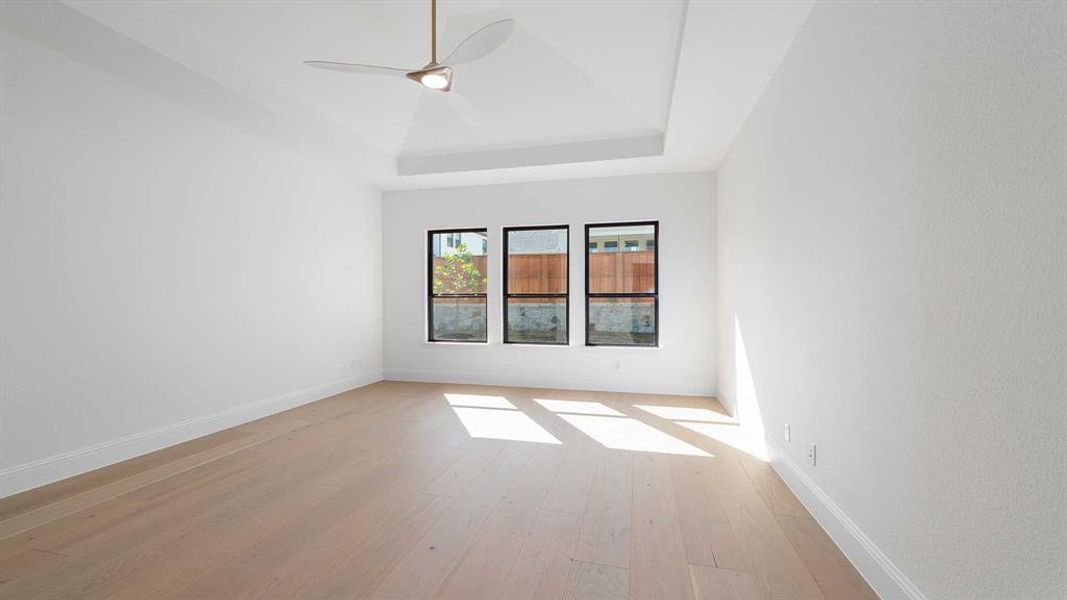 Spacious, unfurnished interior of a new home in Fields 60', Frisco (Image 26).