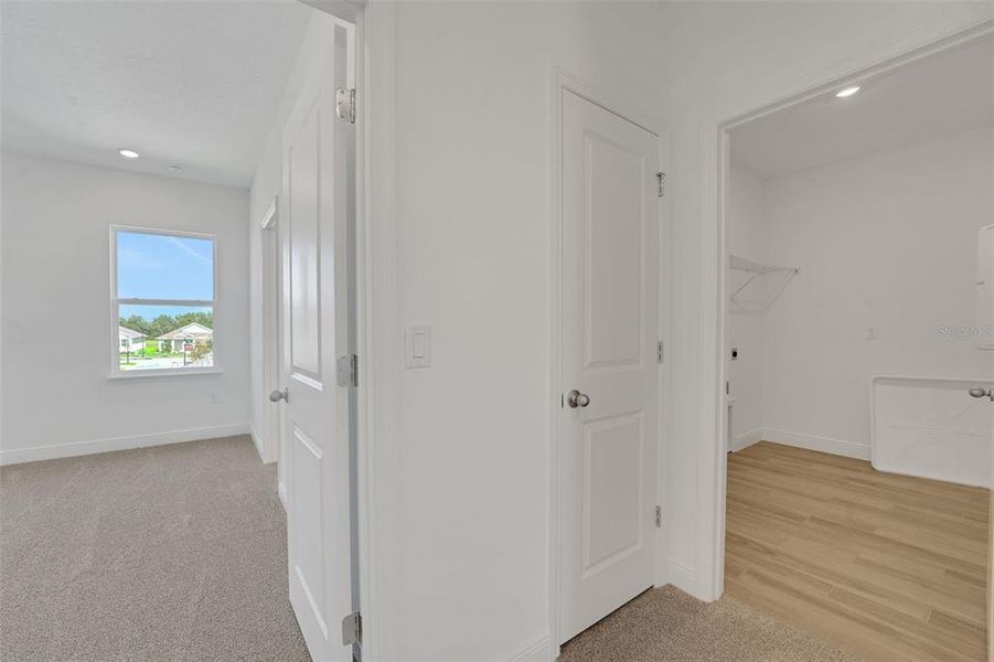 Spacious, unfurnished interior of a new home in Crossroads at Kelly Park, Apopka (Image 18).