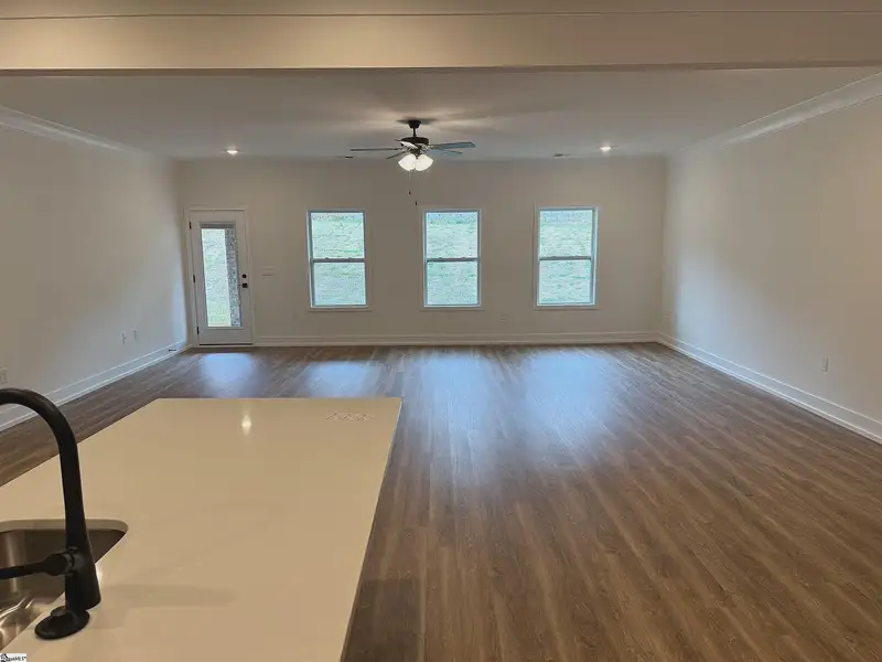 Spacious, unfurnished interior of a new home in Hidden Lake Estates, Greenville (Image 11).