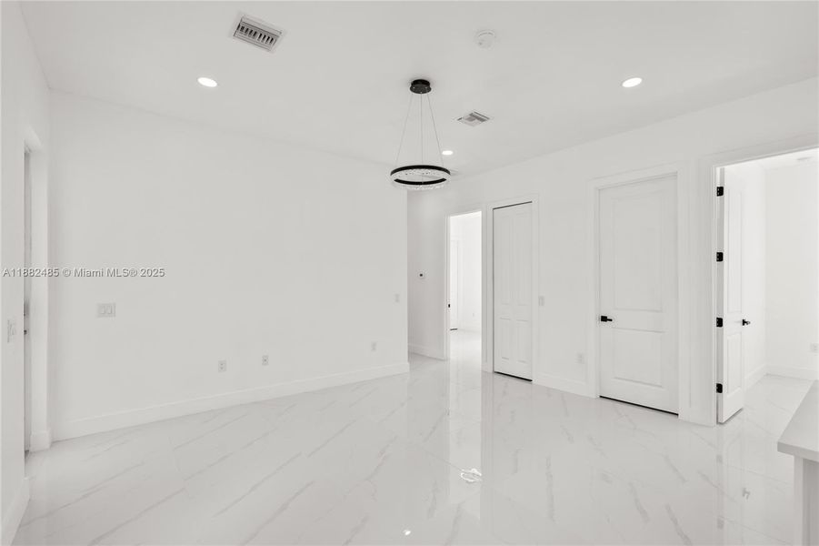 Spacious, unfurnished interior of a new home in , Lehigh Acres (Image 32).