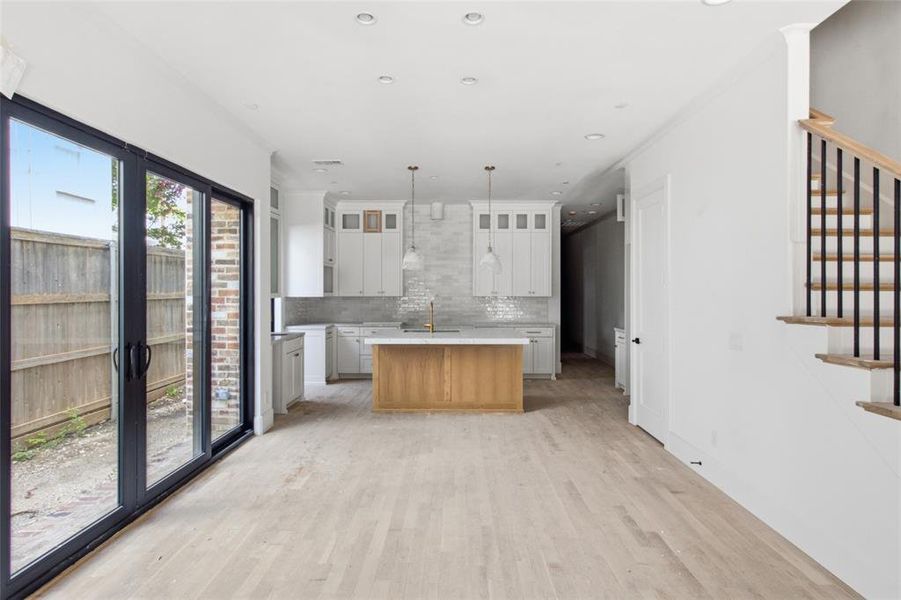 Image 15 of a home in .