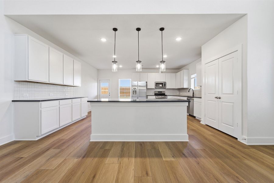 Furnished interior view inside a new home in Sagebrook, Argyle (Image 8). Furnished interior view inside a new home in Sagebrook, Argyle (Image 8).