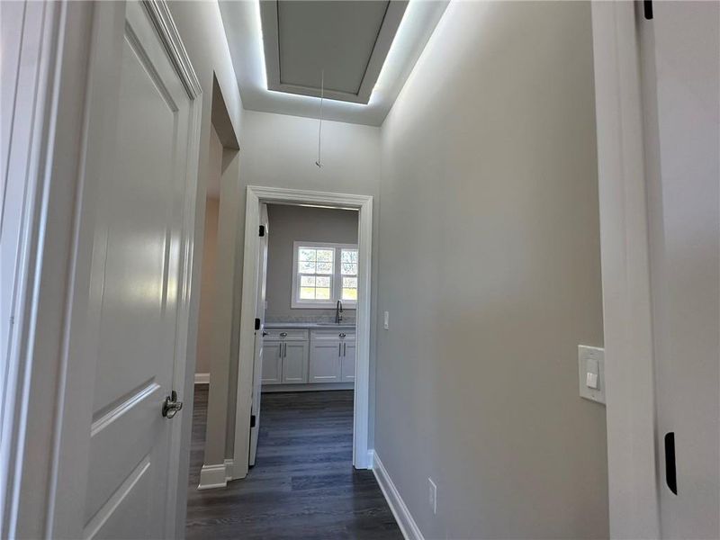 Spacious, unfurnished interior of a new home in , Augusta (Image 14).