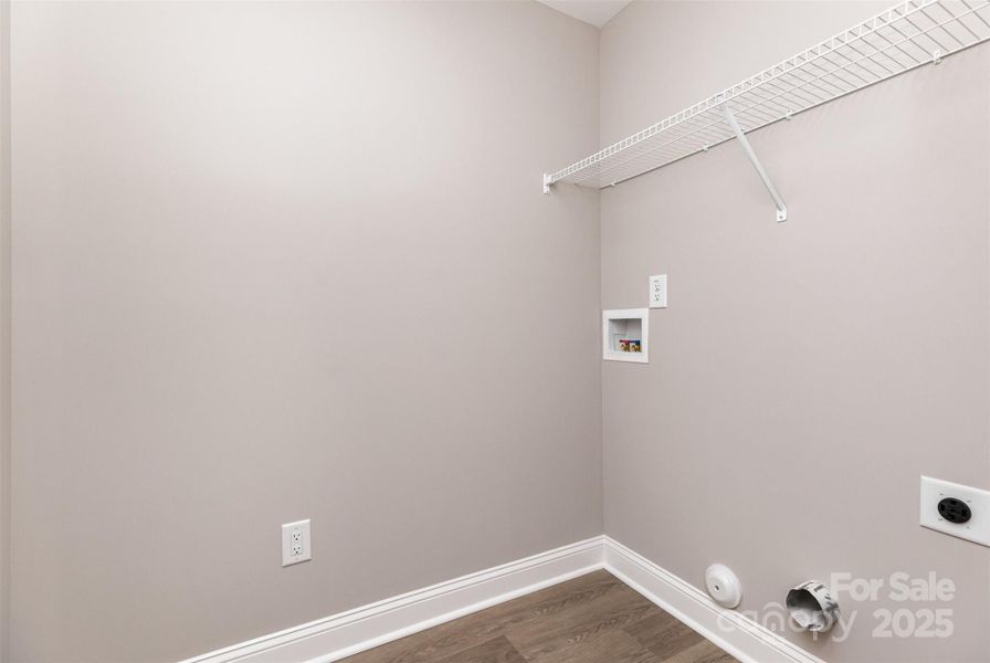 Spacious, unfurnished interior of a new home in , Kannapolis (Image 11).