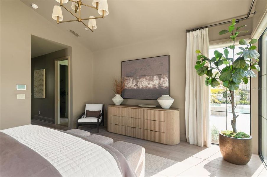 Furnished interior view inside a new home in , Orlando (Image 52).