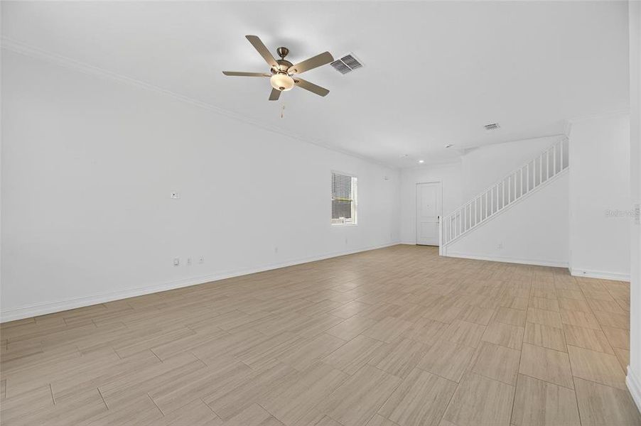 Spacious, unfurnished interior of a new home in , Tampa (Image 20).